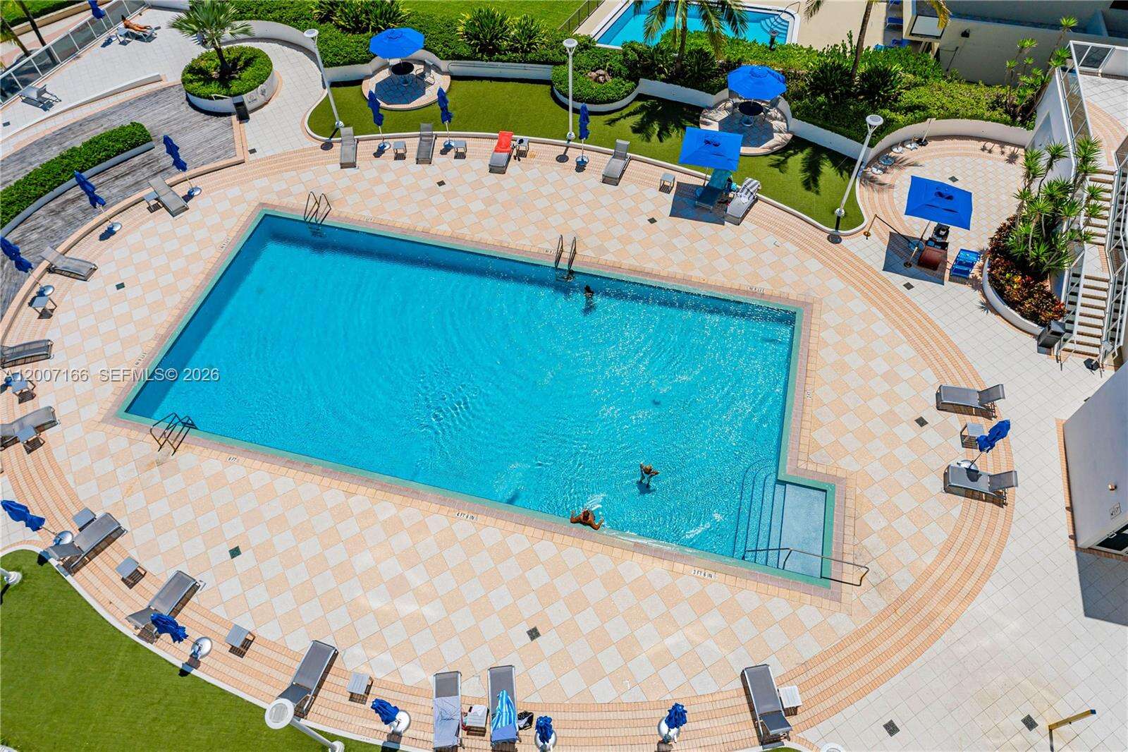 Decoplage Unit #944 | Picture 31