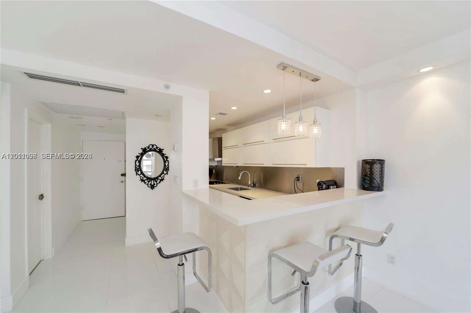Decoplage Unit #605 | Picture 8
