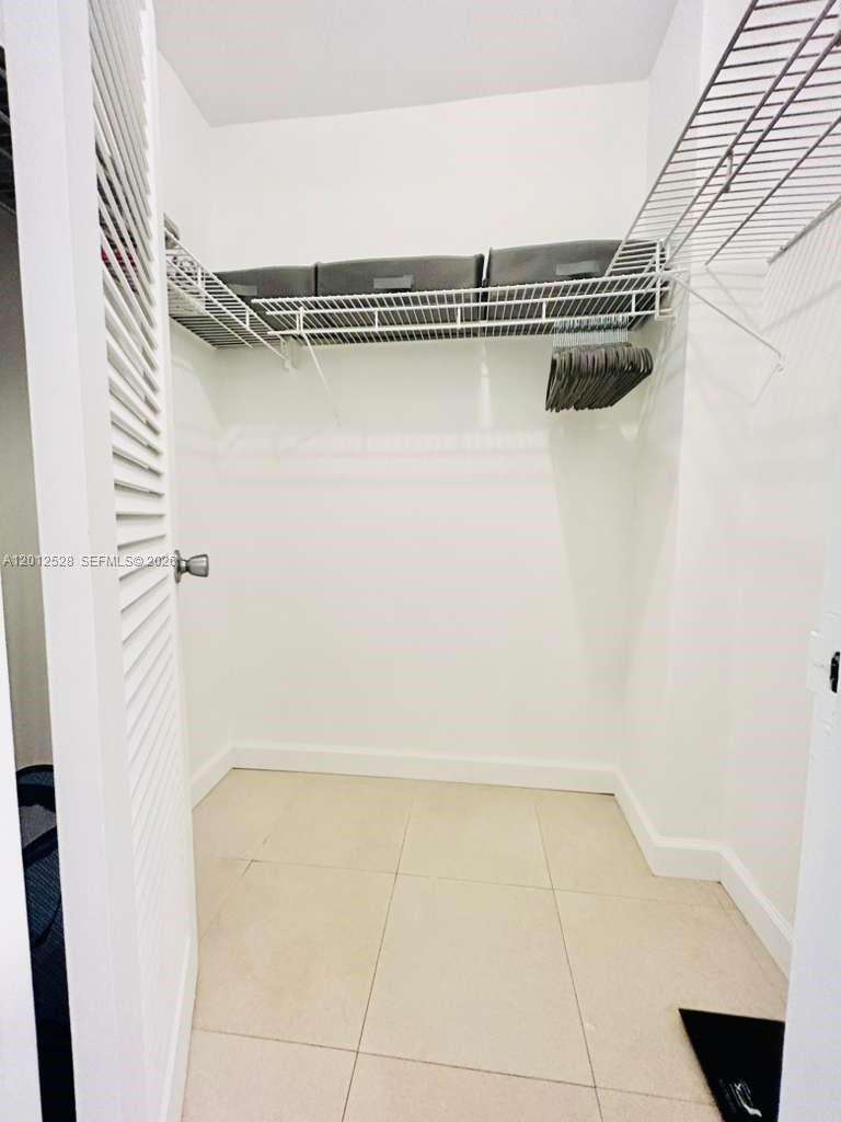 Decoplage Unit #1009 | Picture 8