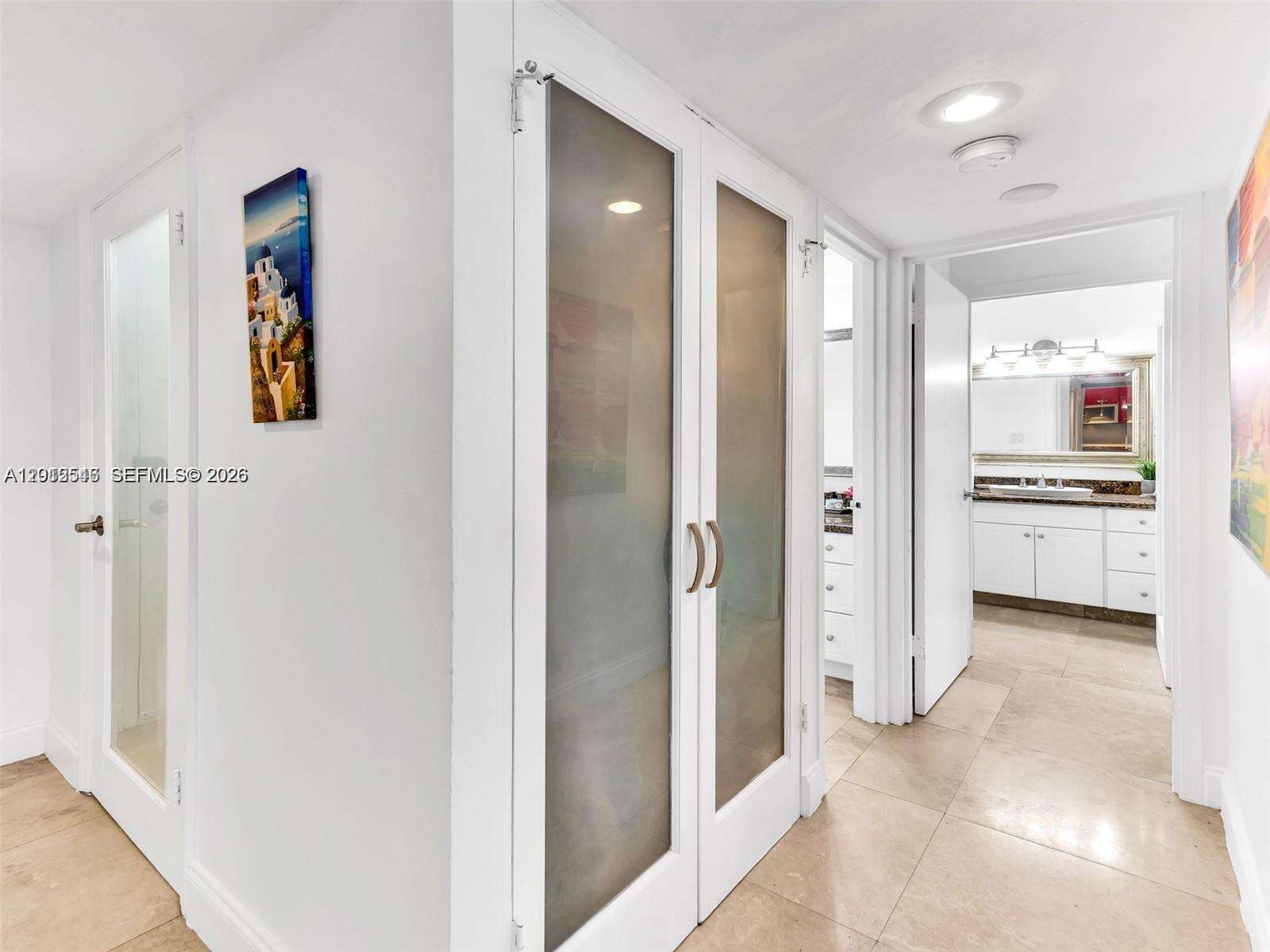 Decoplage Unit #308 | Picture 6