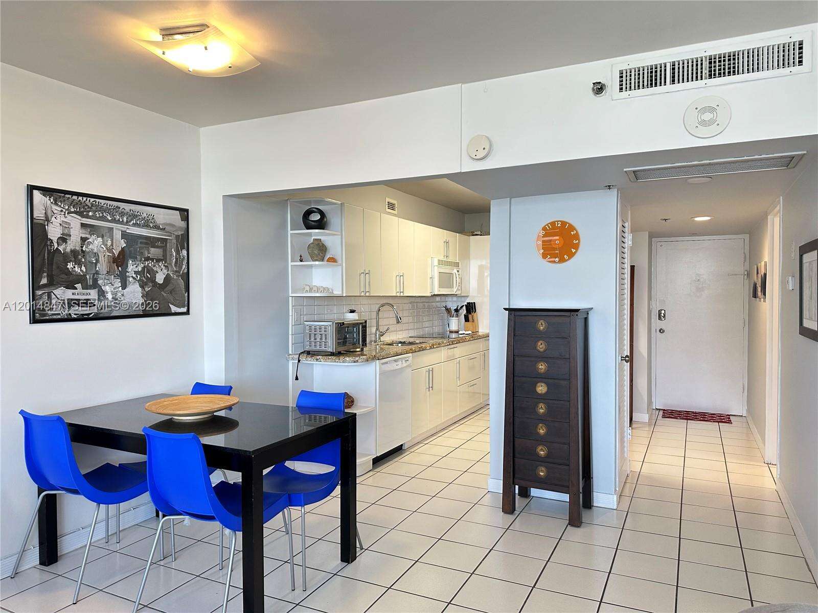 Decoplage Unit #1012 | Picture 9
