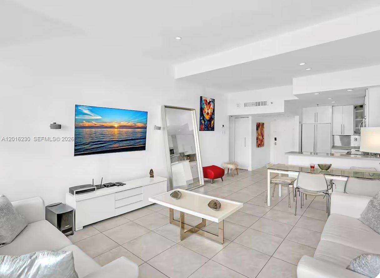 Decoplage Unit #1641 | Picture 5