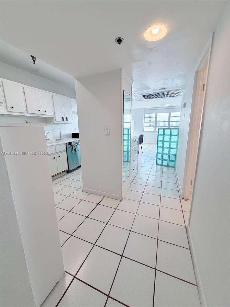 Decoplage Unit #1609 | Picture 2