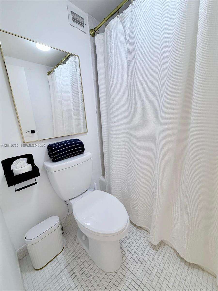 Decoplage Unit #1609 | Picture 10