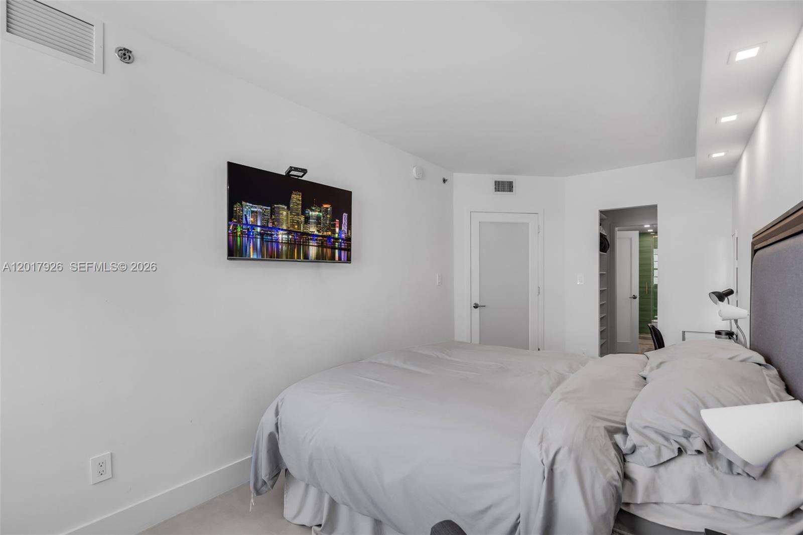 Decoplage Unit #539 | Picture 14