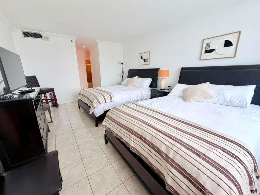 Decoplage Unit #1423 | Picture 11