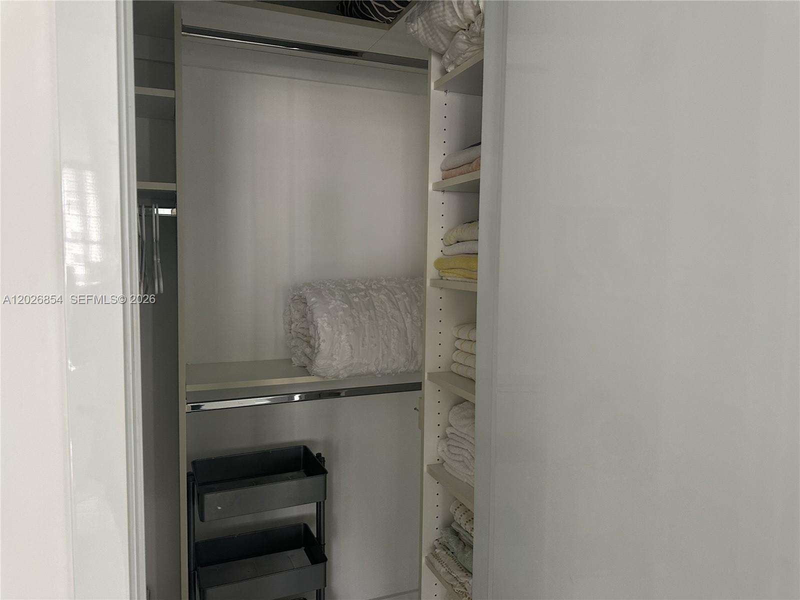 Decoplage Unit #835 | Picture 11
