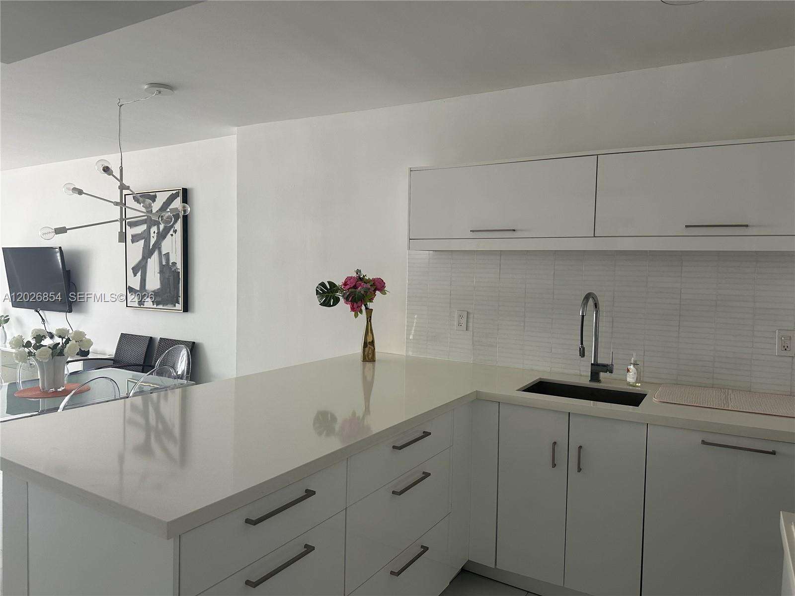 Decoplage Unit #835 | Picture 6