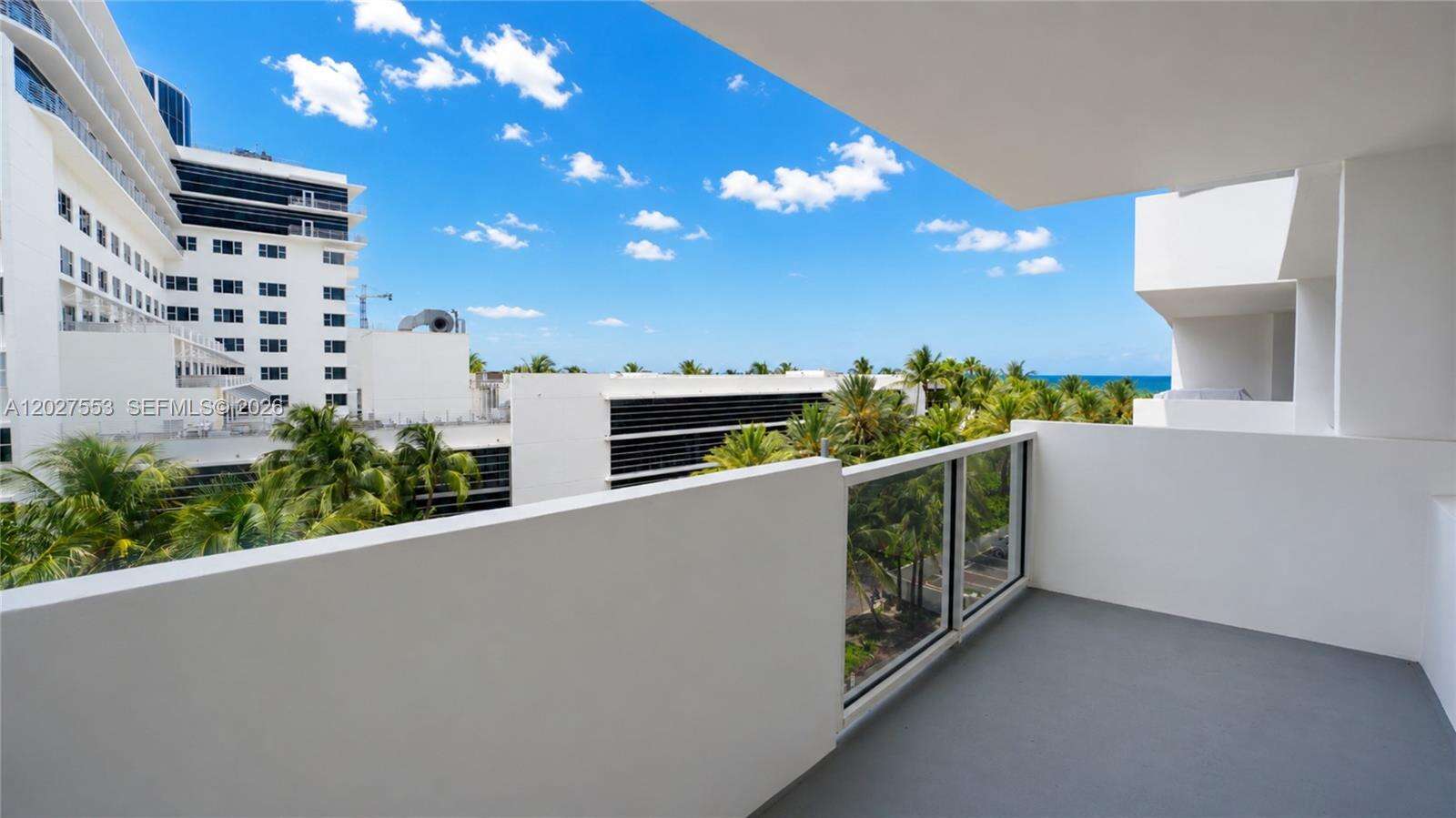 Decoplage Unit #533 | Picture 2