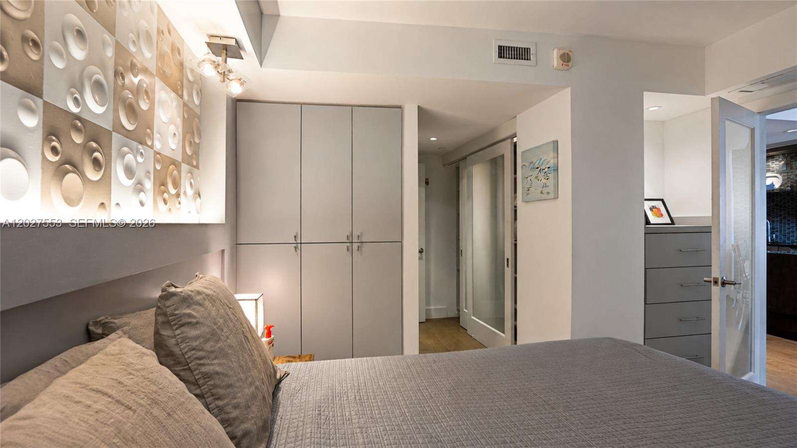 Decoplage Unit #533 | Picture 15