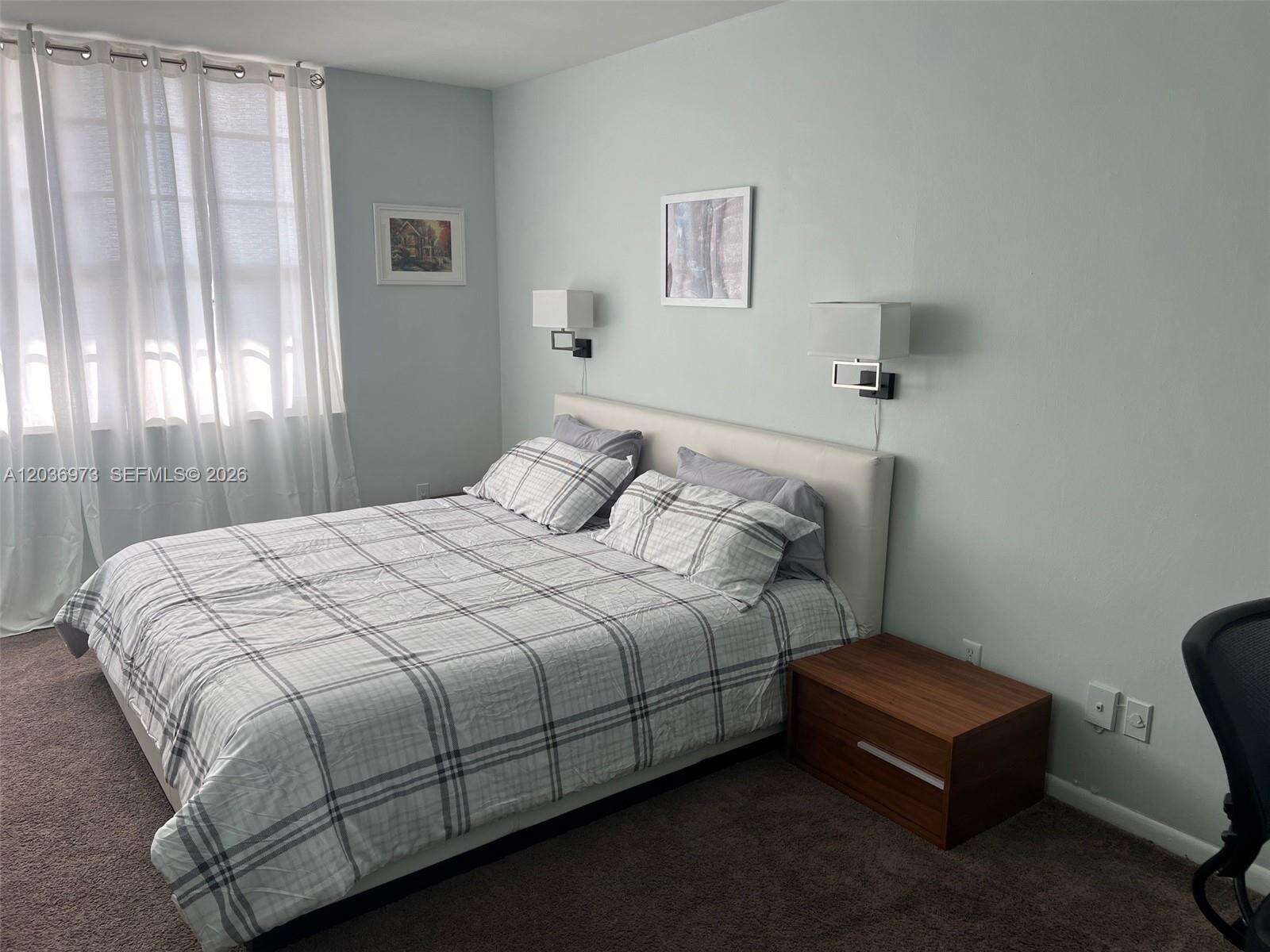 Decoplage Unit #1001 | Picture 11