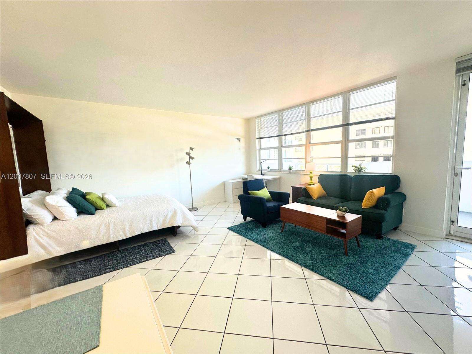 Decoplage Unit #307 | Picture 6