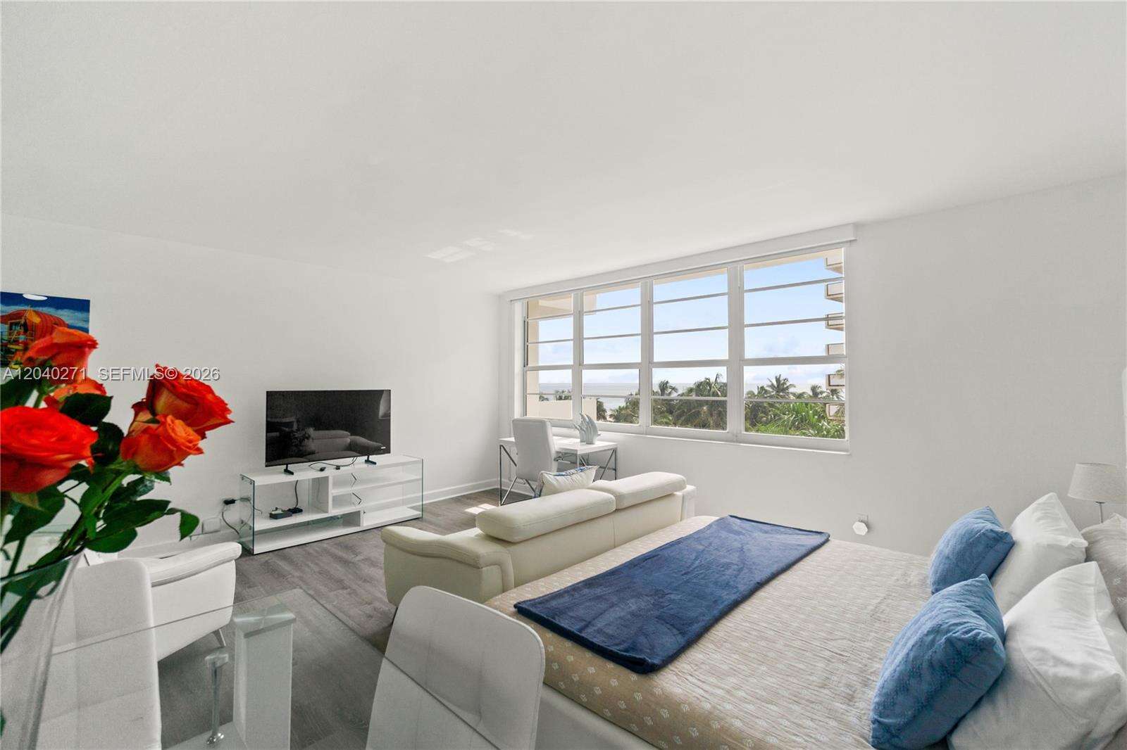 Decoplage Unit #538 | Picture 1