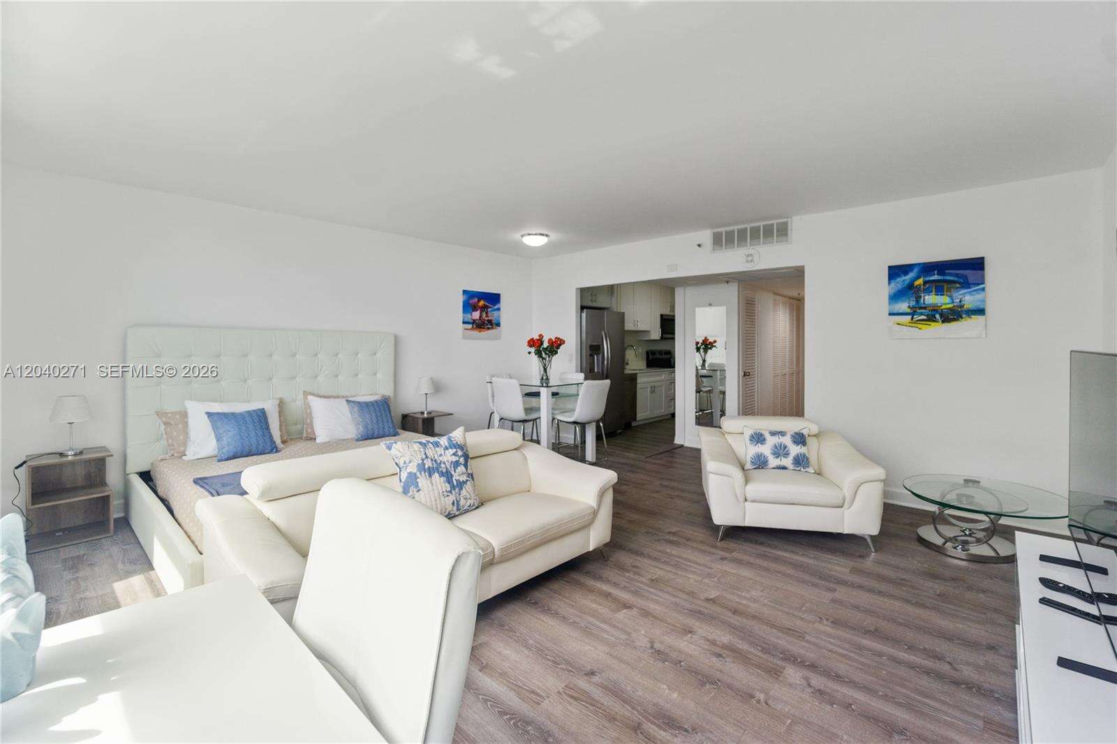 Decoplage Unit #538 | Picture 2