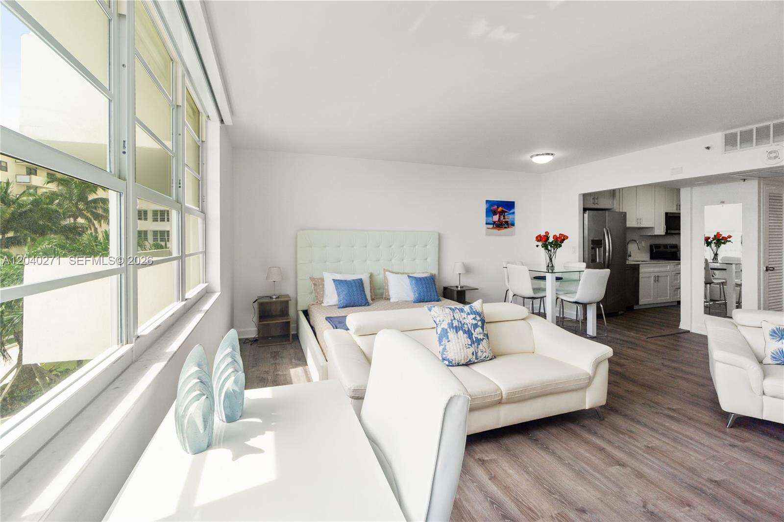 Decoplage Unit #538 | Picture 3
