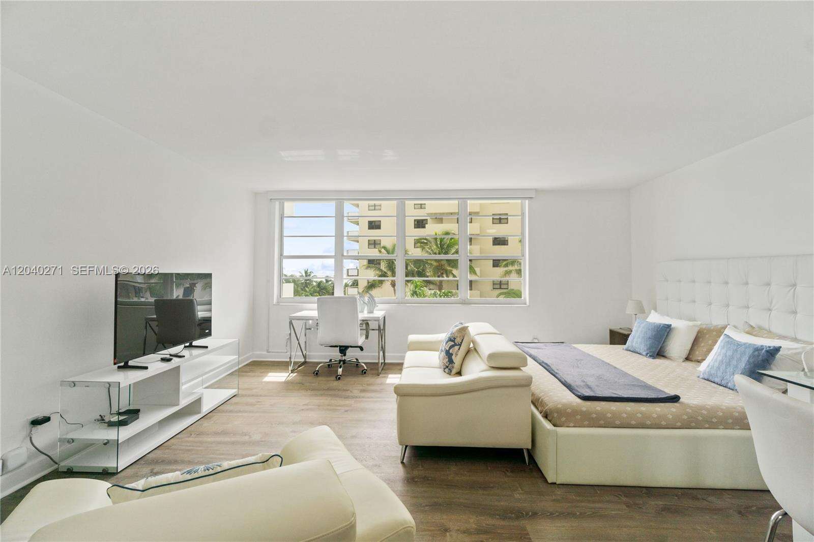 Decoplage Unit #538 | Picture 5