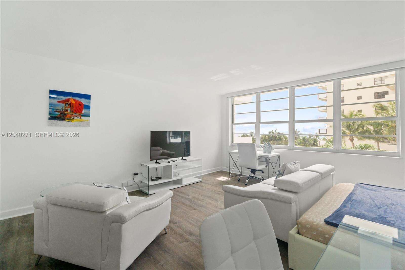 Decoplage Unit #538 | Picture 6