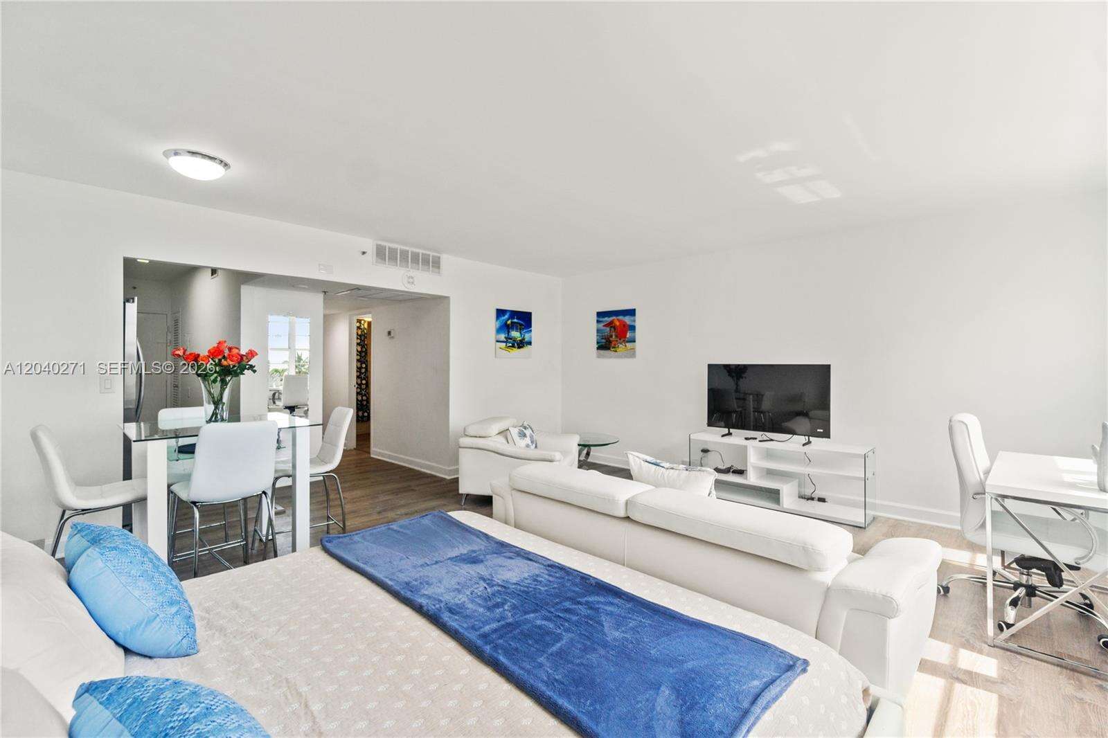 Decoplage Unit #538 | Picture 7