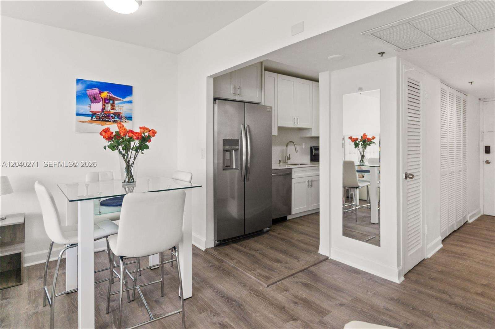 Decoplage Unit #538 | Picture 8
