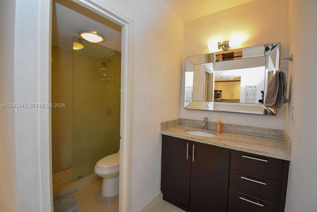 Decoplage Unit #1507 | Picture 6