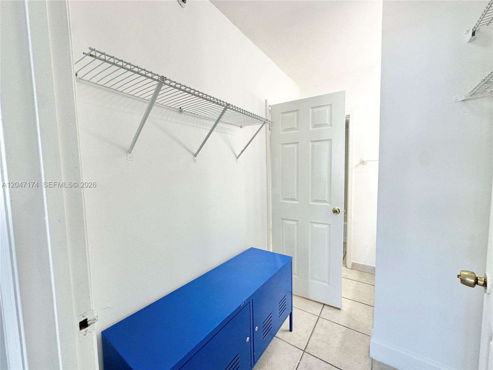 Decoplage Unit #1031 | Picture 15