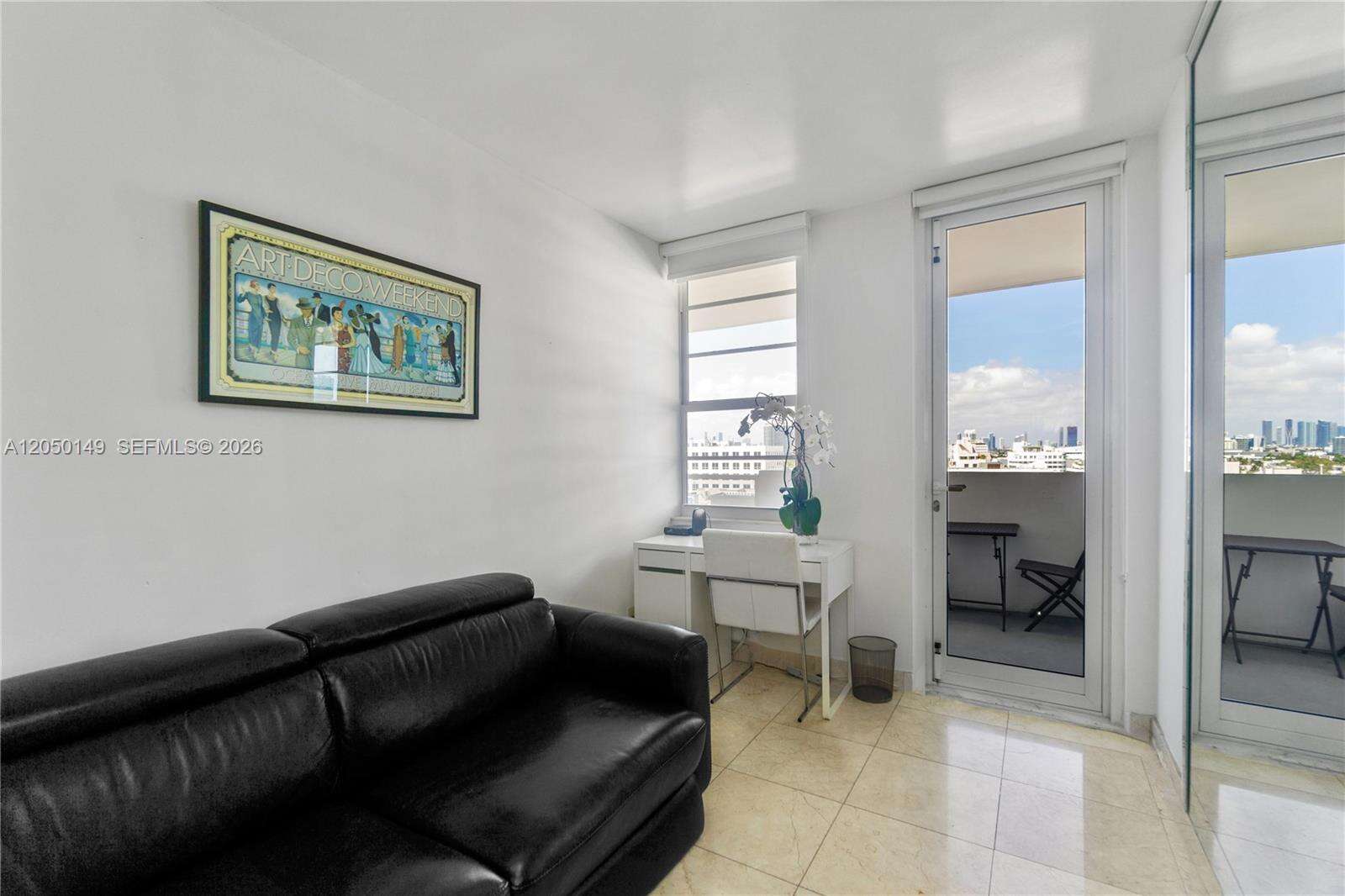 Decoplage Unit #1020 | Picture 9