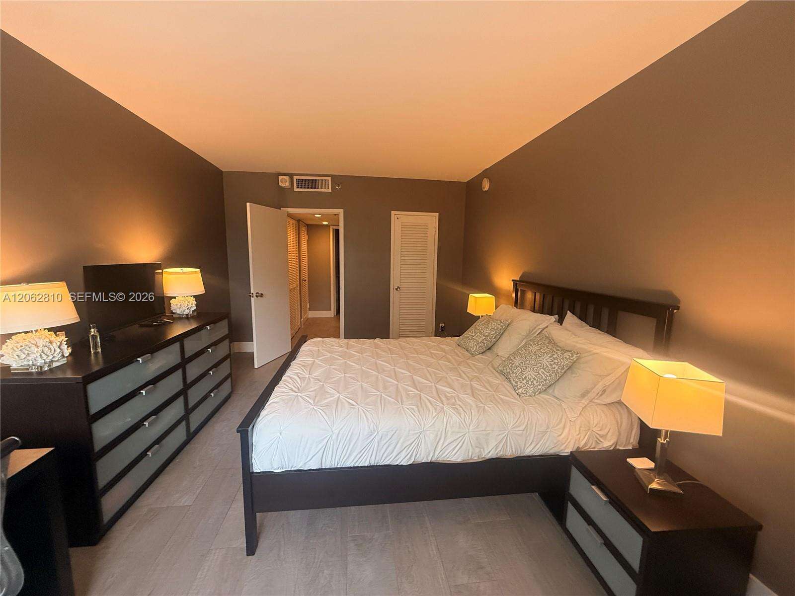 Decoplage Unit #314B | Picture 15