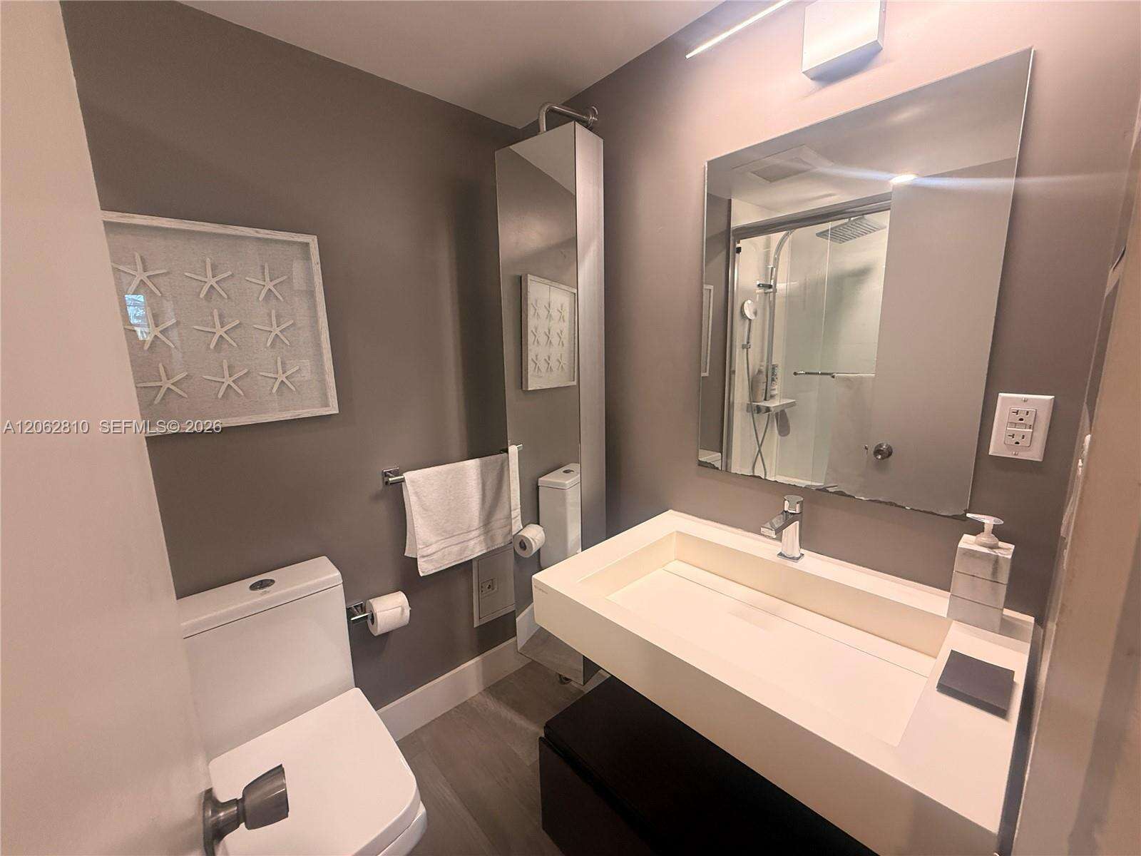 Decoplage Unit #314B | Picture 10
