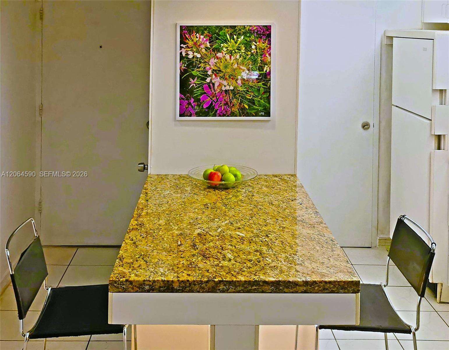 Decoplage Unit #1424 | Picture 3