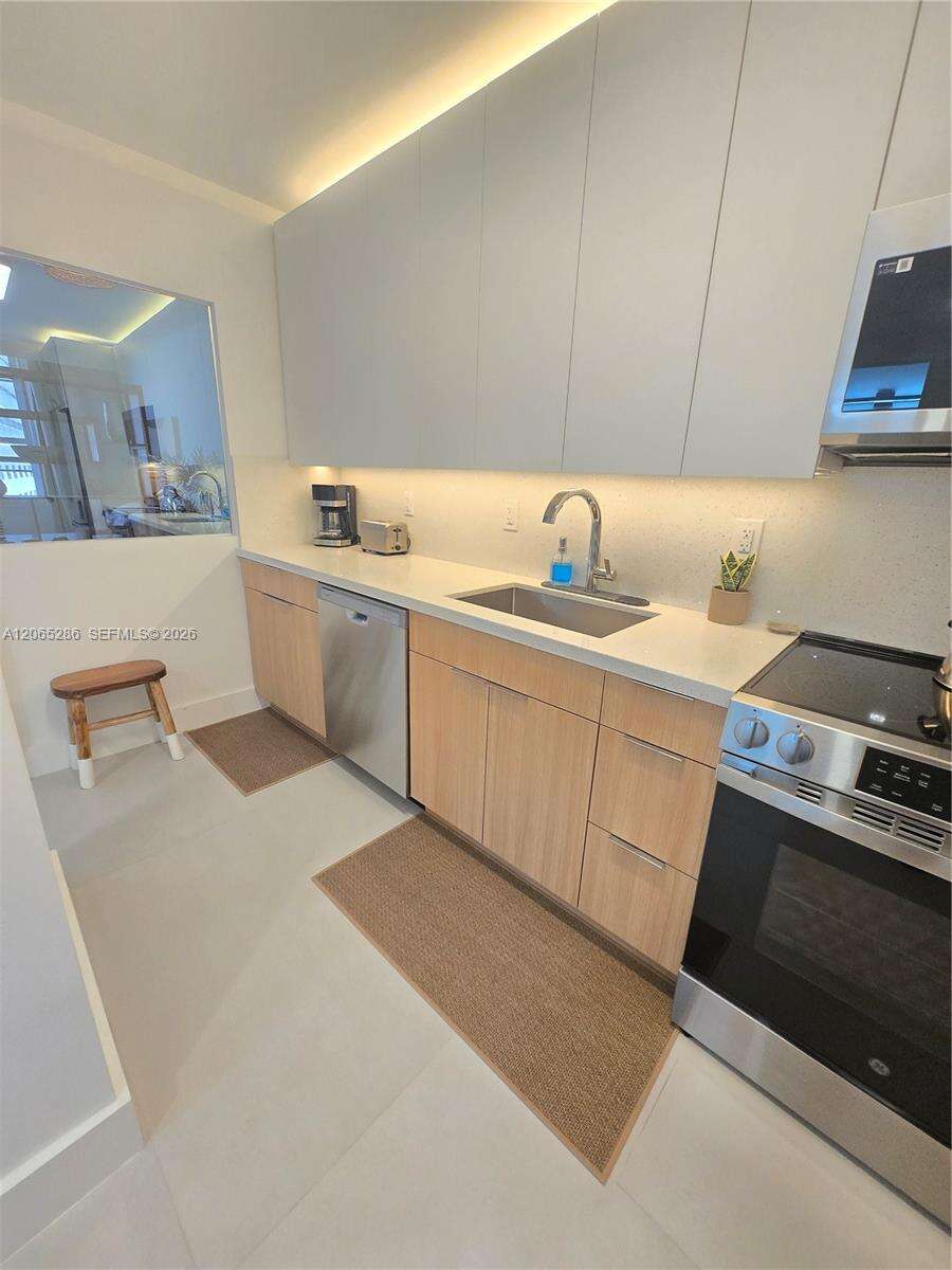 Decoplage Unit #931 | Picture 11