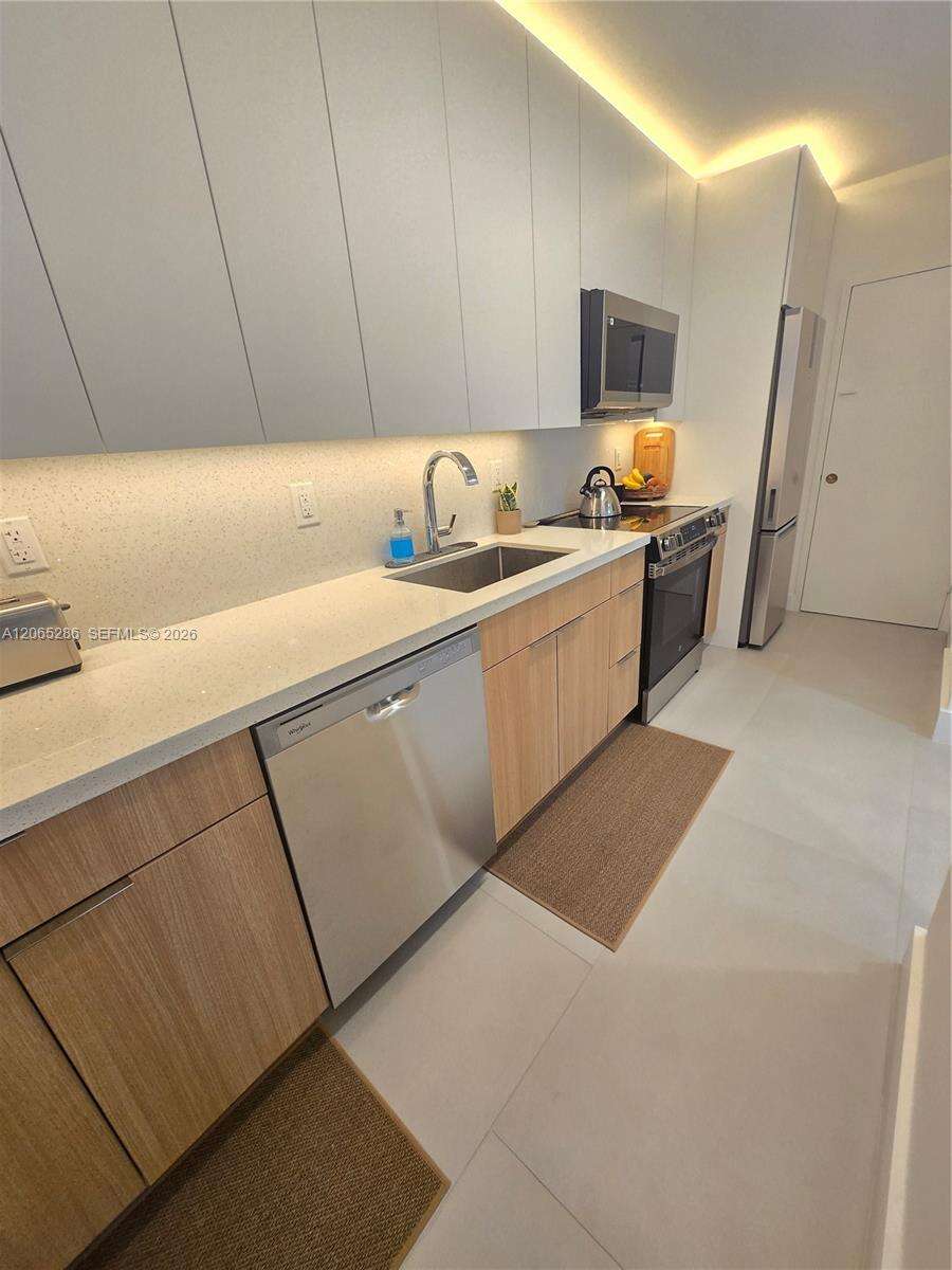 Decoplage Unit #931 | Picture 12