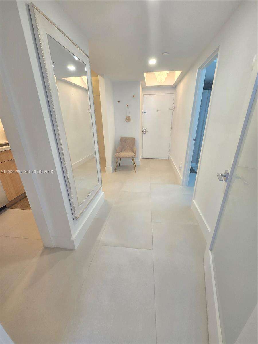Decoplage Unit #931 | Picture 15