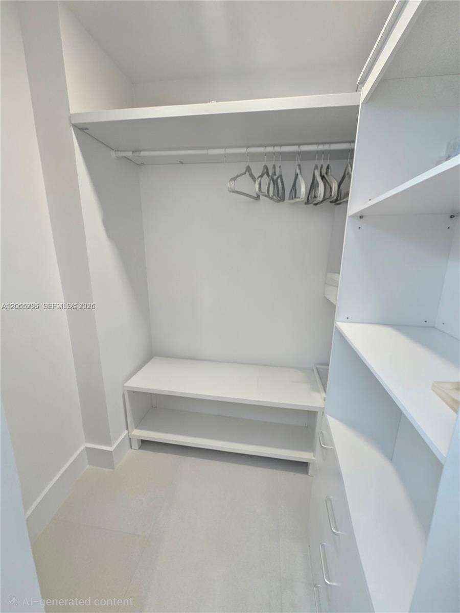 Decoplage Unit #931 | Picture 18