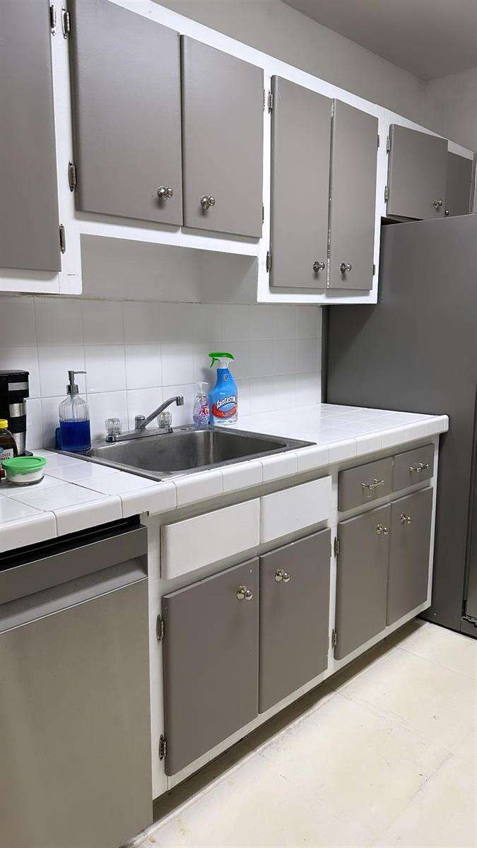 Decoplage Unit #411B | Picture 4