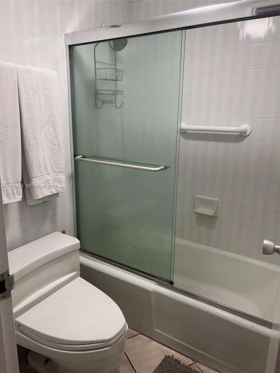 Decoplage Unit #1545 | Picture 11