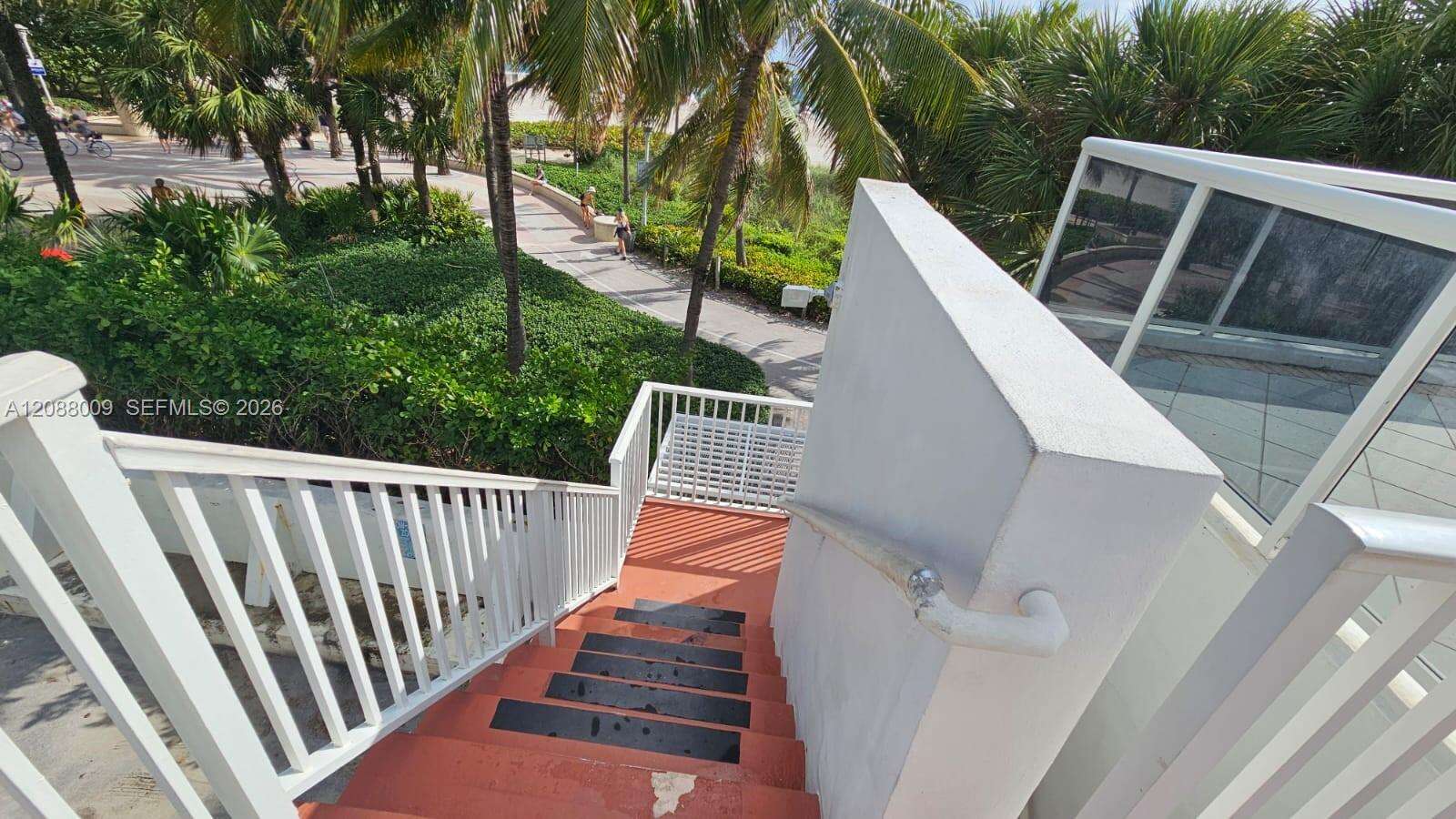 Decoplage Unit #515 | Picture 27