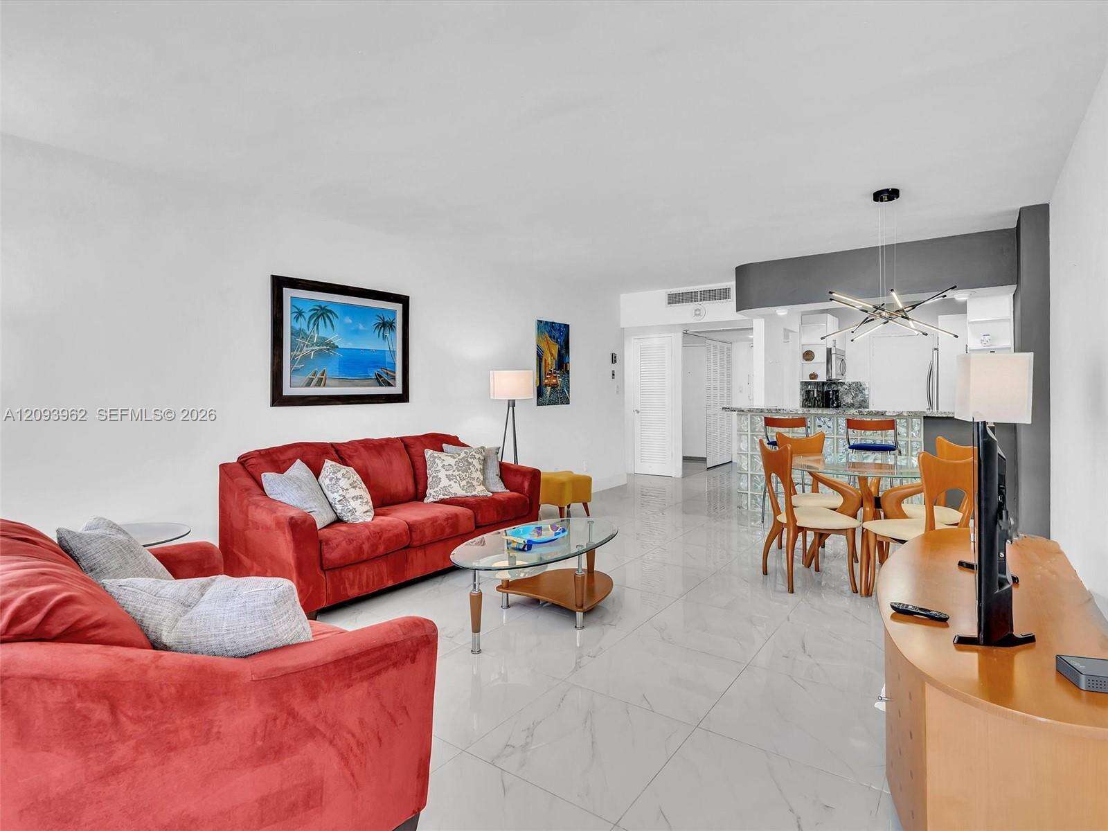 Decoplage Unit #710 | Picture 7