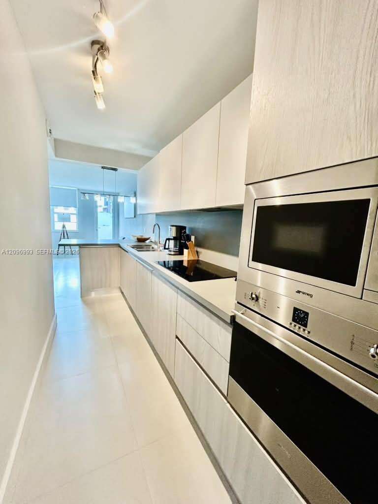 Decoplage Unit #420 | Picture 8