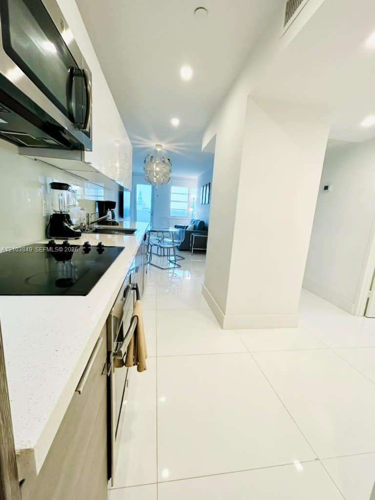 Decoplage Unit #1645 | Picture 4