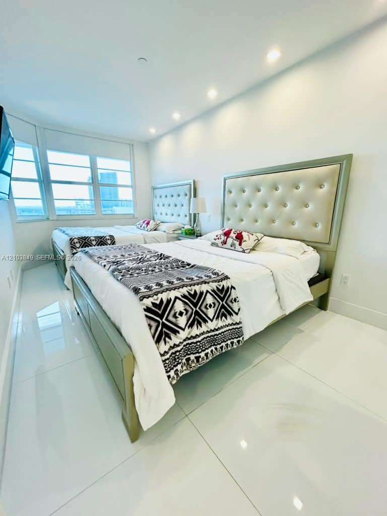 Decoplage Unit #1645 | Picture 6