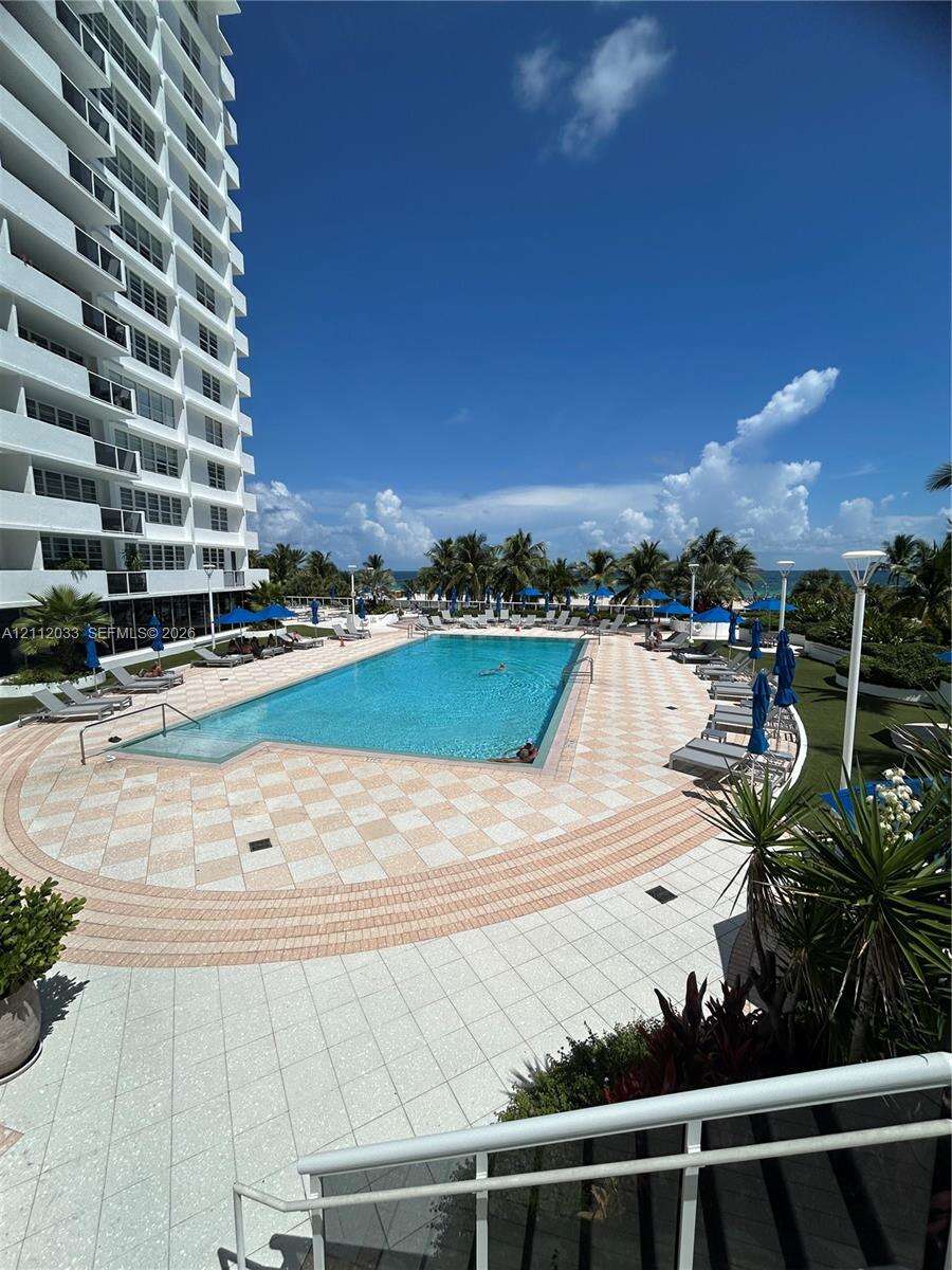Decoplage Unit #904 | Picture 18