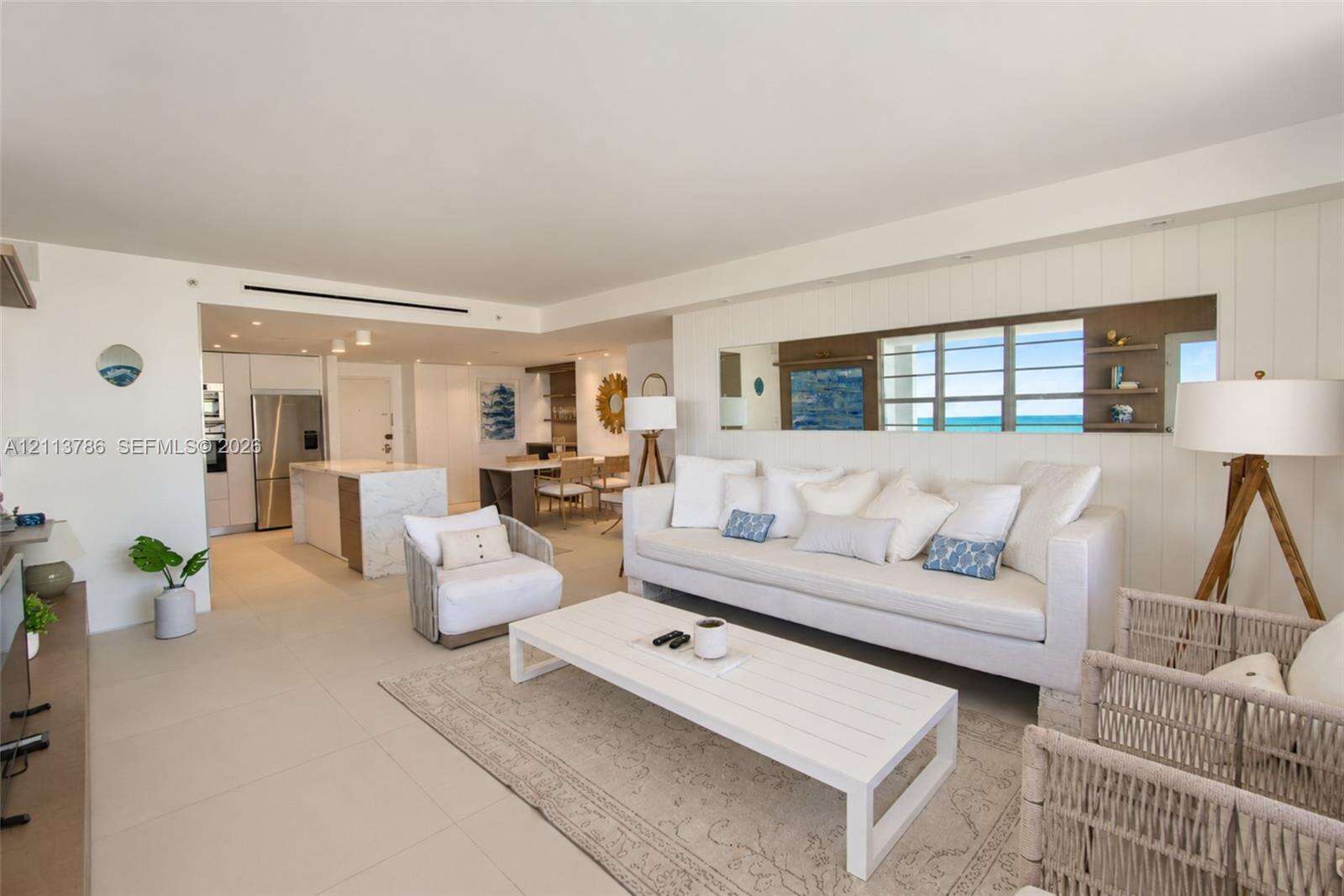 Decoplage Unit #947 | Picture 10